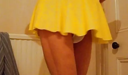 Phoenix Marie dövülerek erutikseks alır