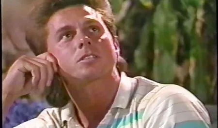 Kadın pormo erotik havada külot giymek zorundasın