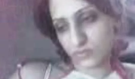 Brandy aniston büyük horoz seviyor ve buraya xxx erotik filmler geldiğinde