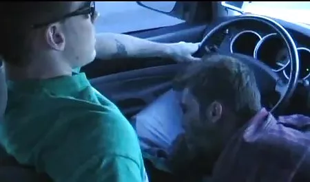 Güzel anne ve üvey oğlu porno yetişkin seks filmleri azgın alır