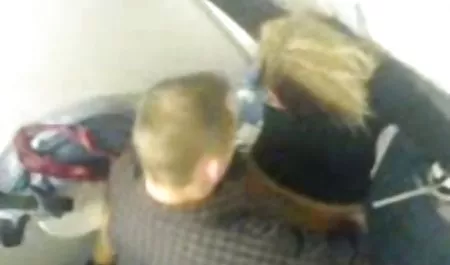 Büyük siyah emme anne seks film izle genç Isabel