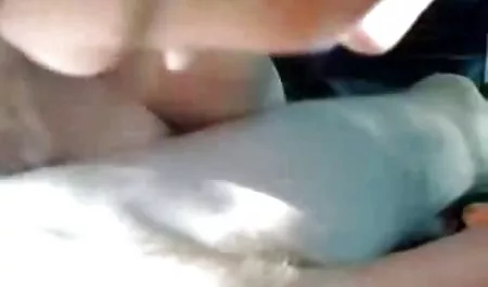 Sarışın Bella eroti filmleri WİRD izliyor