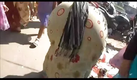 Küçük sürtük Çamaşırhane Cali ehtirasli pornolar Hayes