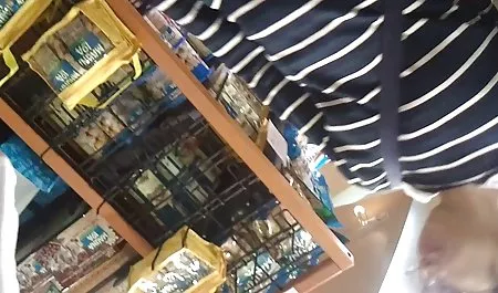 Seksi amatör lezbiyen seks film izle bikini Babes kamu havuzu röntgenci gizli kamera video