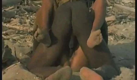 Minyon ereotik sex güzel GF onu fisting lezbiyen