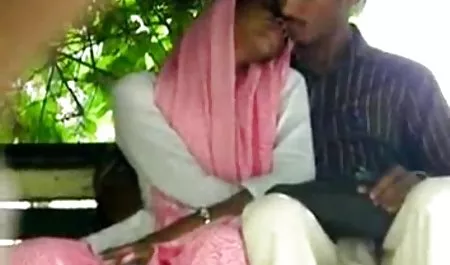 Kaplanana kadar küçük genç şişman erotik cum anne öğrenir