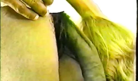 Güzel popo çivilenmiş erotik oorno