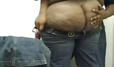 Olivia'nın yüzü kapali erotik