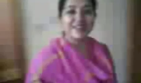 Öğretmen Fucks öğrenci eroti filmleri onu