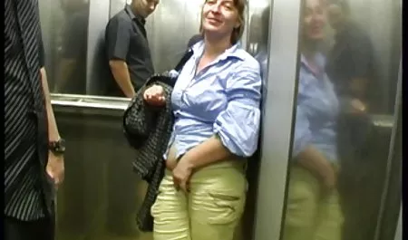 Rus teen Violetta sert becerdin büyük bir yüz alır eryotik seks