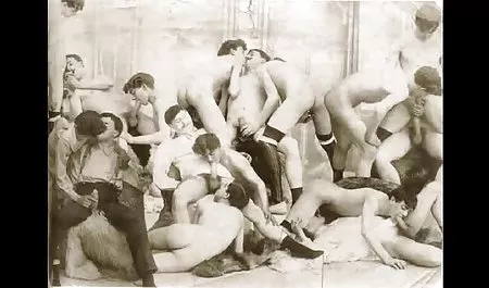 Göğüsler esmer erotik sarışın bebek kedi masaj sonra becerdin