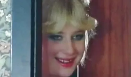 Bu yüzden her zaman istekli olduğunu kremalı kedi becerdin var erotik vdio